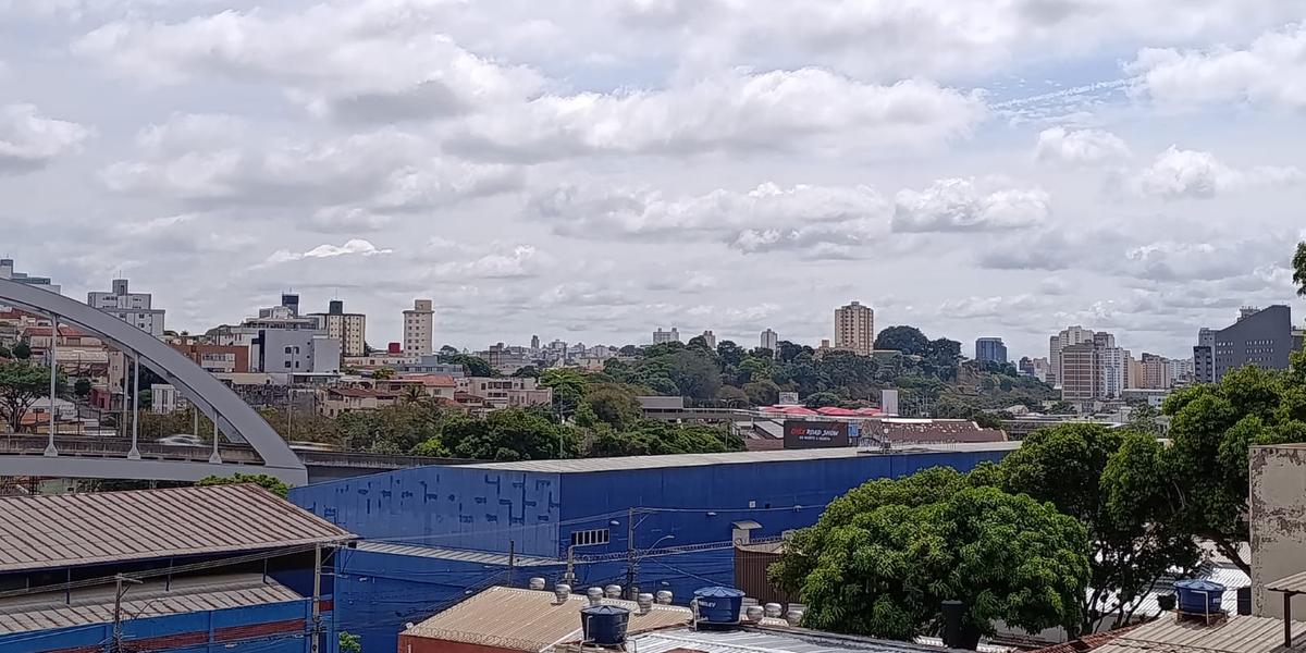 BH amanheceu com o tempo nublado (Angel Drumond)