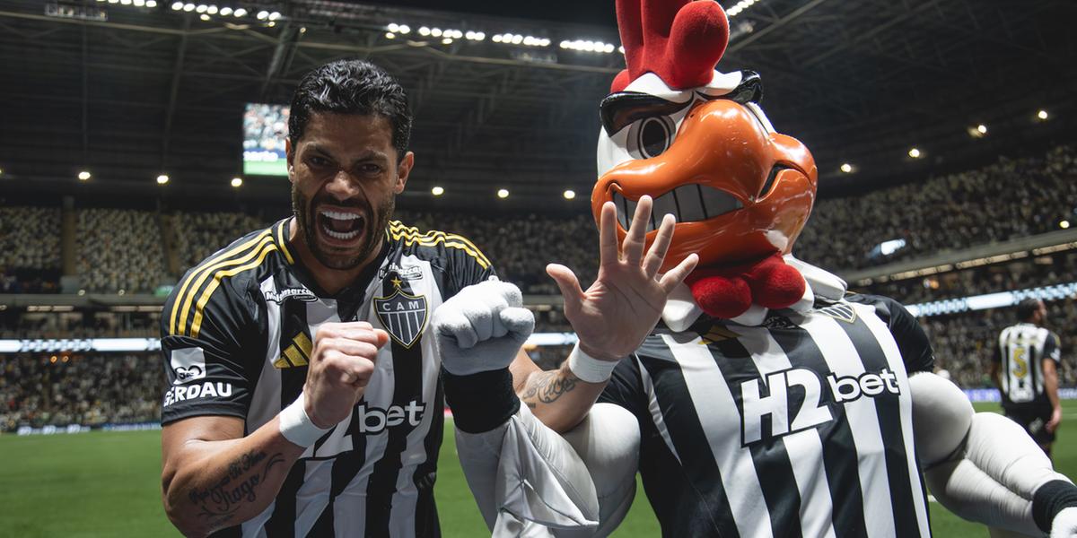 Hulk marcou o gol de número 500 na carreira (Pedro Souza)