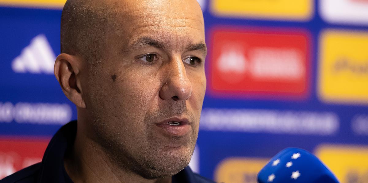 Treinador tem a chance de quebrar mais dois tabus no próximo domingo (Foto: Lucas Bubols/Cruzeiro)