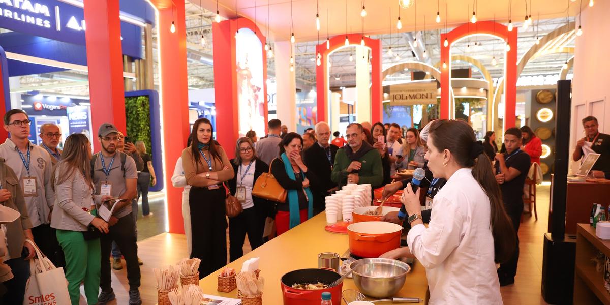 Presença reforça a atuação estratégica de Minas no principal evento de negócios turísticos da região Sul, reconhecido por conectar destinos do Brasil e do Mercosul, impulsionar investimentos e ampliar oportunidades para o setor privado (Divulgação)