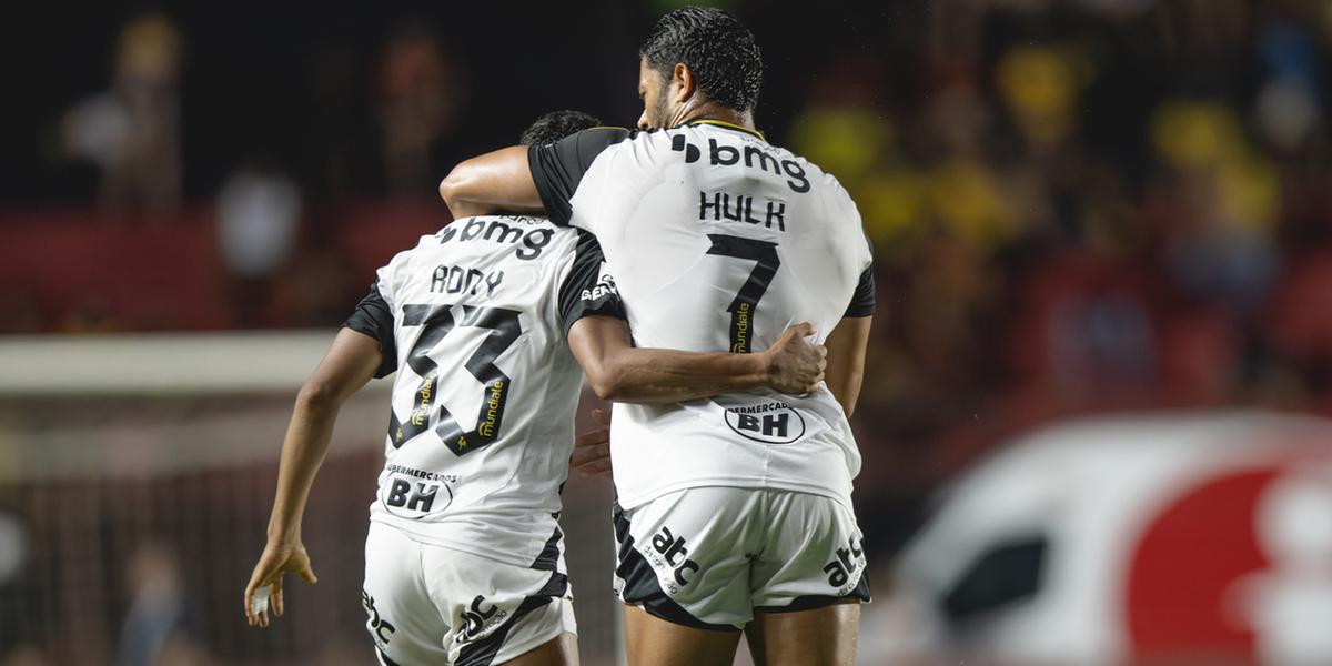 Hulk marca contra o Sport e garante duas assistências na goleada do Atlético (Pedro Souza / Atlético)