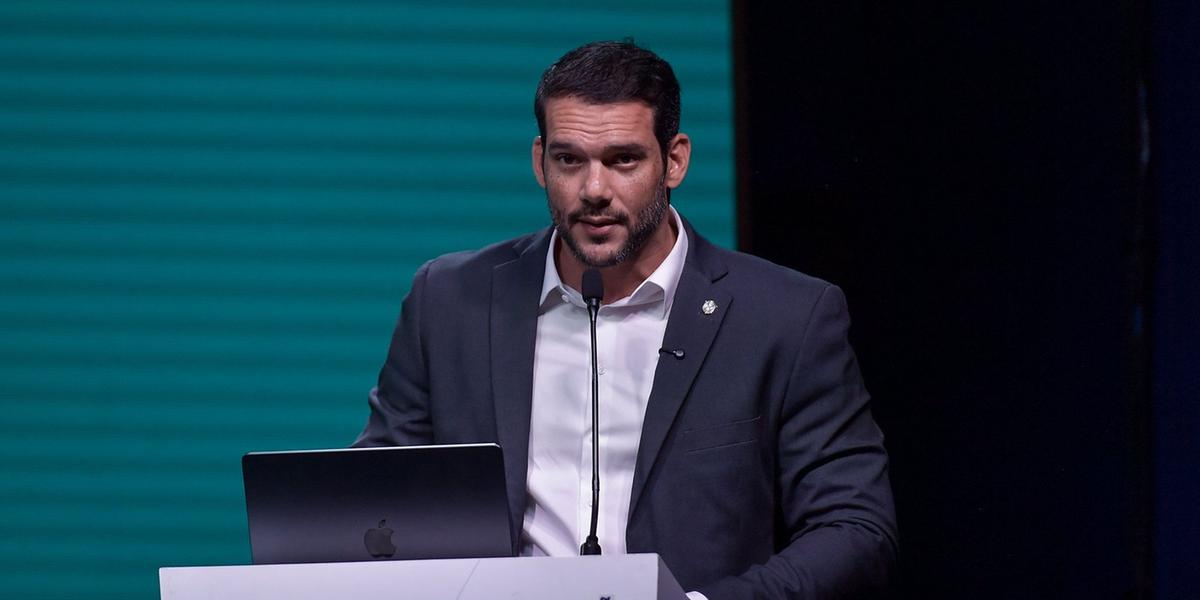 Presidente da CBF, Samir Xaud fez a fala de abertura do evento (Créditos: Staff Images / CBF)