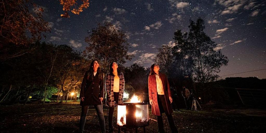 Céu estrelado na região da Patagônia argentina: baixa poluição luminosa e paisagens naturais tornam o país referência internacional no astroturismo (Divulgação)