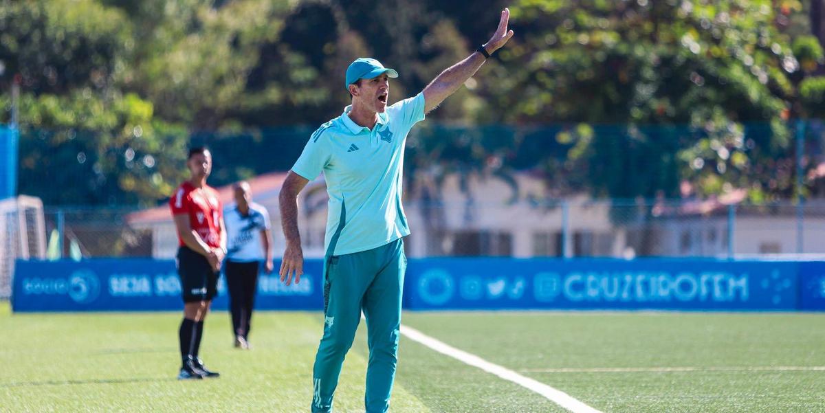 Cruzeiro demite Luciano Dias do comando técnico do sub-20 (Divulgação / Cruzeiro)
