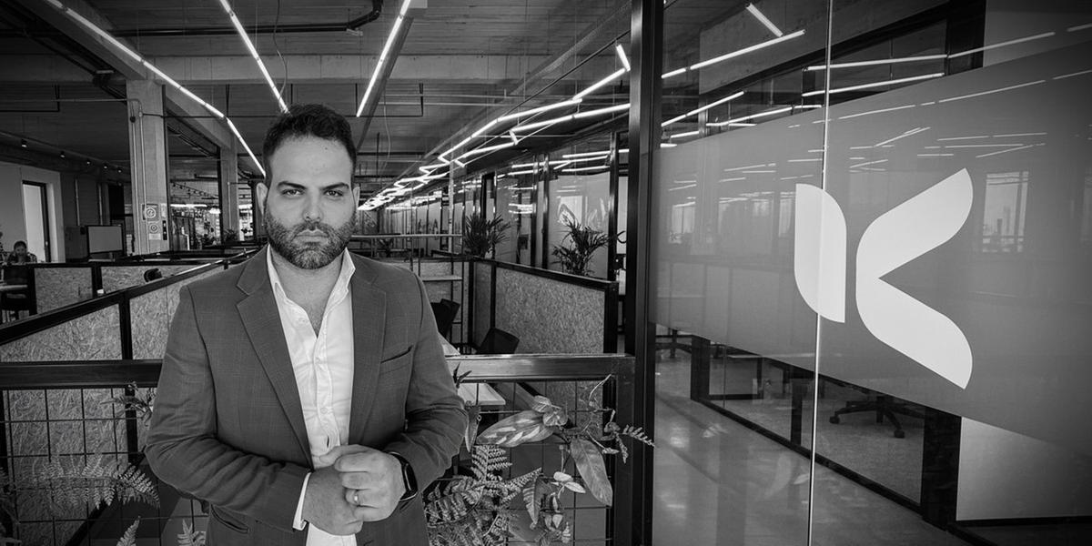 Fundador e CEO da Track, Jaimes Patrick acumula mais de 10 anos de experiência no setor de turismo e hotelaria e conhece bem os atuais desafios dos hoteleiros em relação à tecnologia (Divulgação)