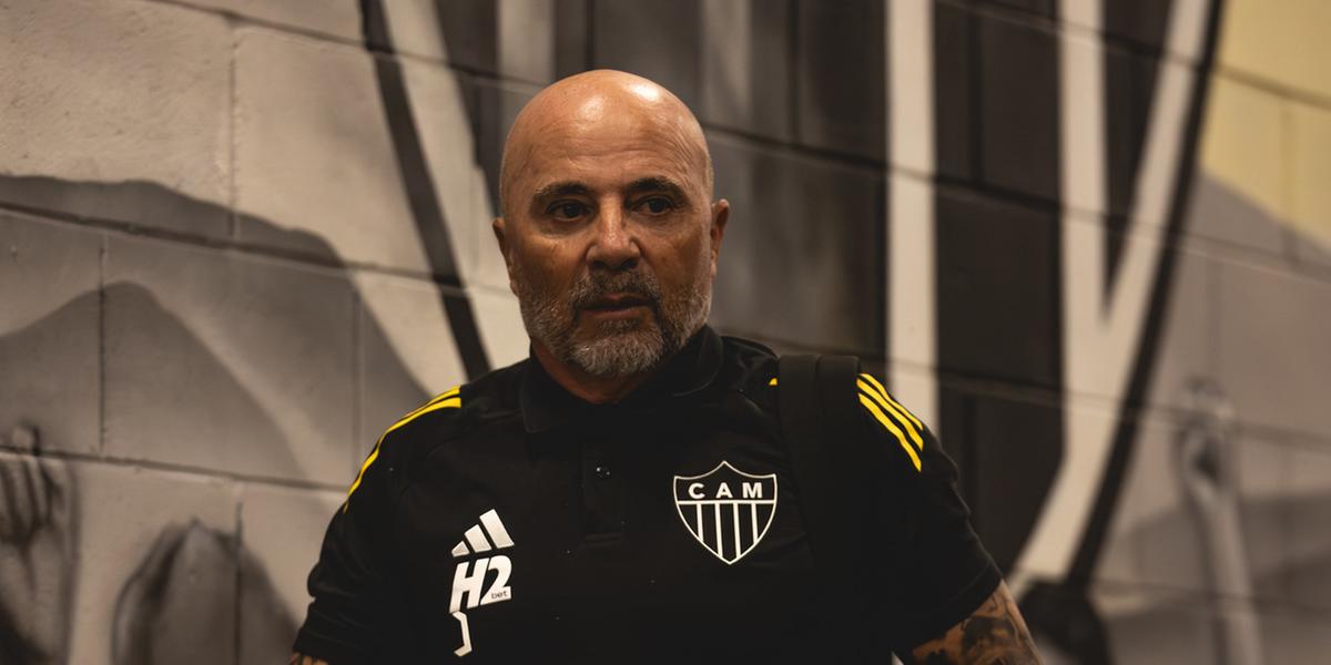 Samapoli superou Milito e agora é o argentino que mais treinou o Galo em número de jogos (Foto: Pedro Souza / Atlético)