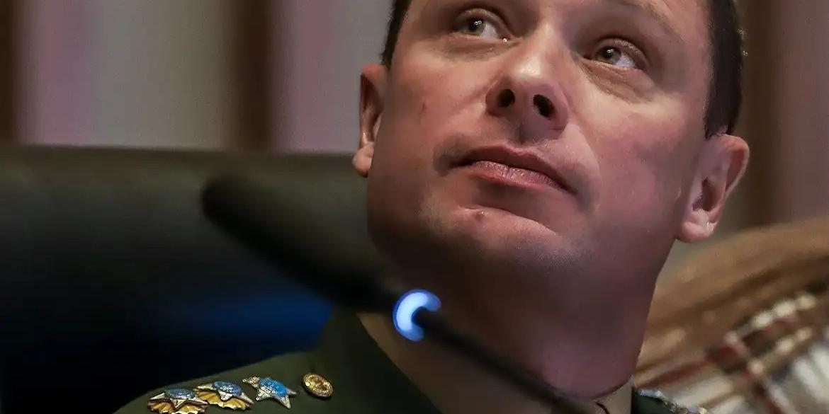 Por ter delatado os fatos que presenciou durante o período em que trabalhou com Bolsonaro, Mauro Cid passou a usufruir dos benefícios da delação (Antônio Cruz/Agência Brasil)