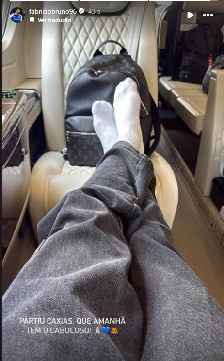 Fabrício Bruno posta imagem seguindo viagem para Sul do país para encarar o Juventude (Reprodução / Instagram Fabrício Bruno)