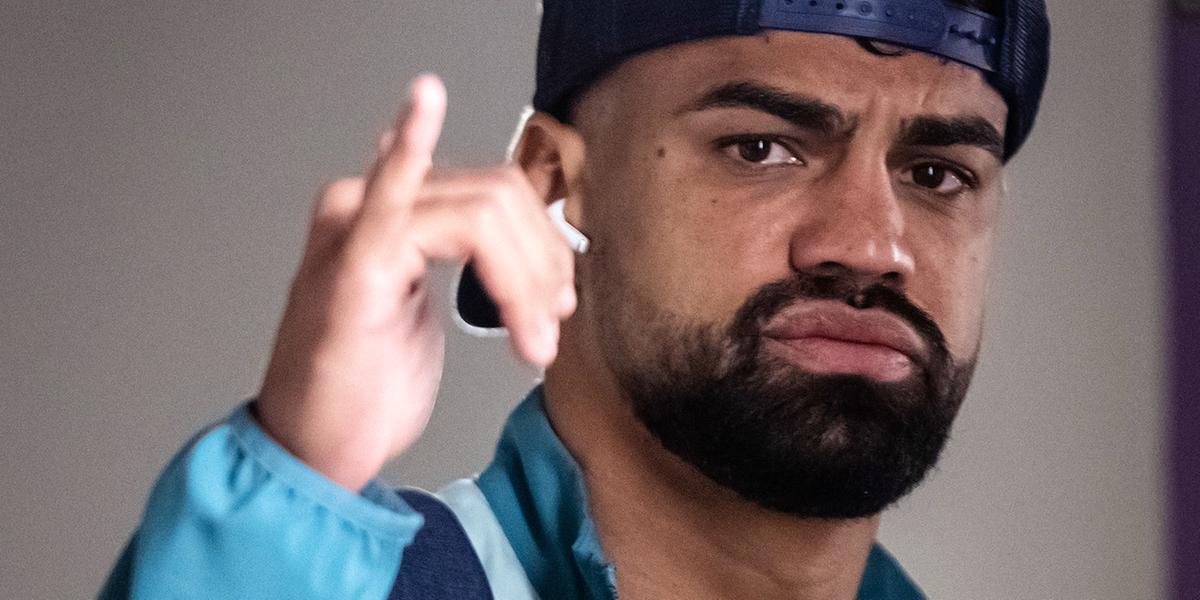 Fabrício Bruno desembarca no Brasil e segue para o Sul para encarar o Juventude (Gustavo Aleixo / Cruzeiro)