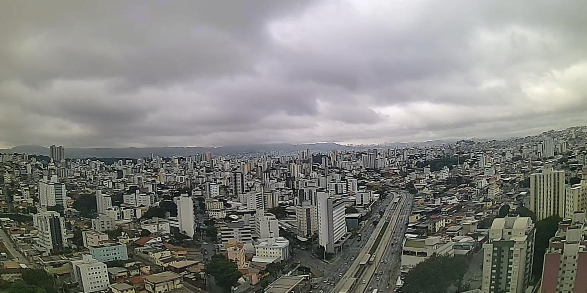 Céu amanheceu nublado em BH nesta terça (Clima ao Vivo/Reprodução)