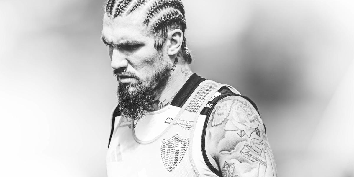 Lyanco desativa redes sociais após polêmica com torcedor do Atlético (Pedro Souza / Atlético)