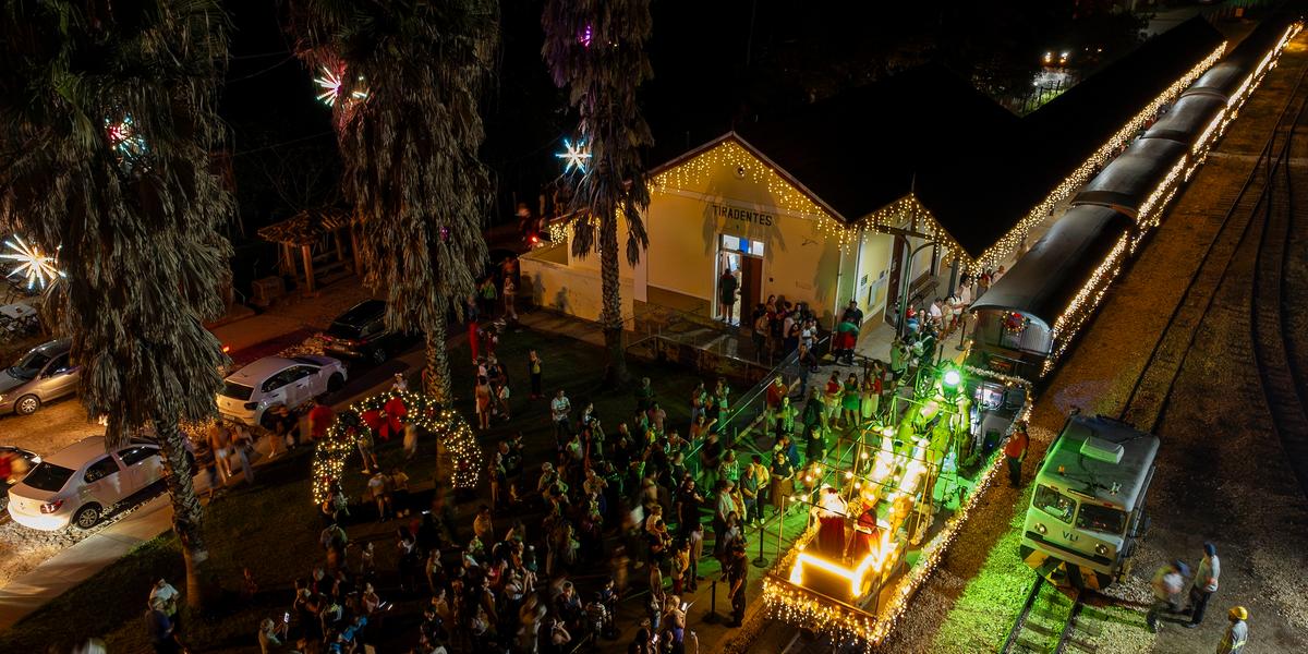 Entre as atrações mais esperadas estão a Casa do Papai Noel e a projeção mapeada (Divulgação)