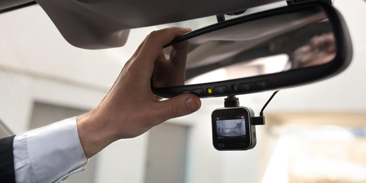 Preço das câmeras varia conforme tecnologia, qualidade de imagem, armazenamento e funções adicionais (Freepik)