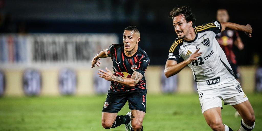 Igor Gomes foi expulso contra o Bragantino (Ari Ferreira/Red Bull Bragantino.)