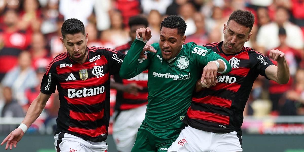 Flamengo e Palmeiras lutam pelo quarto título da Copa Libertadores (Cesar Greco)