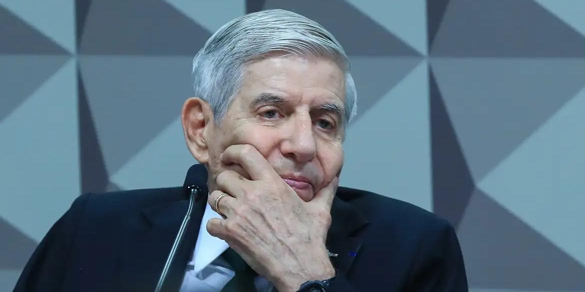 Alexandre de Moraes solicitou a comprovação do histórico de saúde do general Augusto Heleno (Lula Marques/ Agência Brasil)