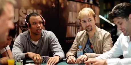 (CardPlayer)