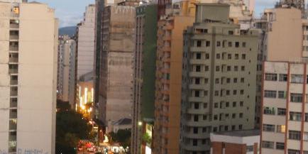 Região central de Belo Horizonte concentra imóveis antigos e galpões ociosos; novo projeto da PBH propõe incentivos fiscais e urbanísticos para estimular moradia e comércio (Frederico Haikal - Hoje em Dia/arquivo)