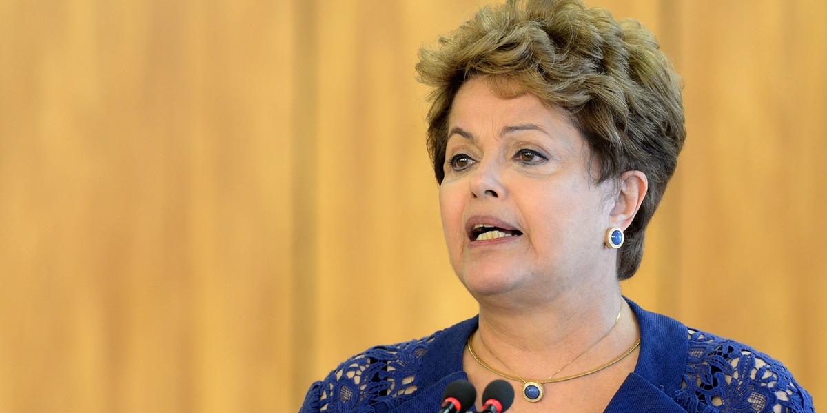 (Evaristo Sá)
