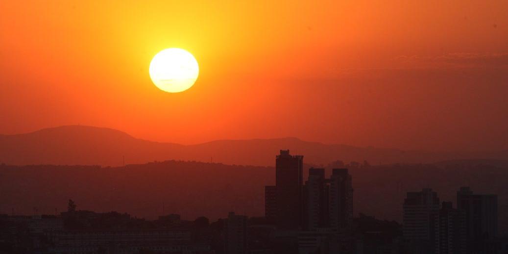 Máxima estimada para esta sexta em BH deve ultrapassar os 32ºC. (Maurício Vieira/Hoje em Dia)