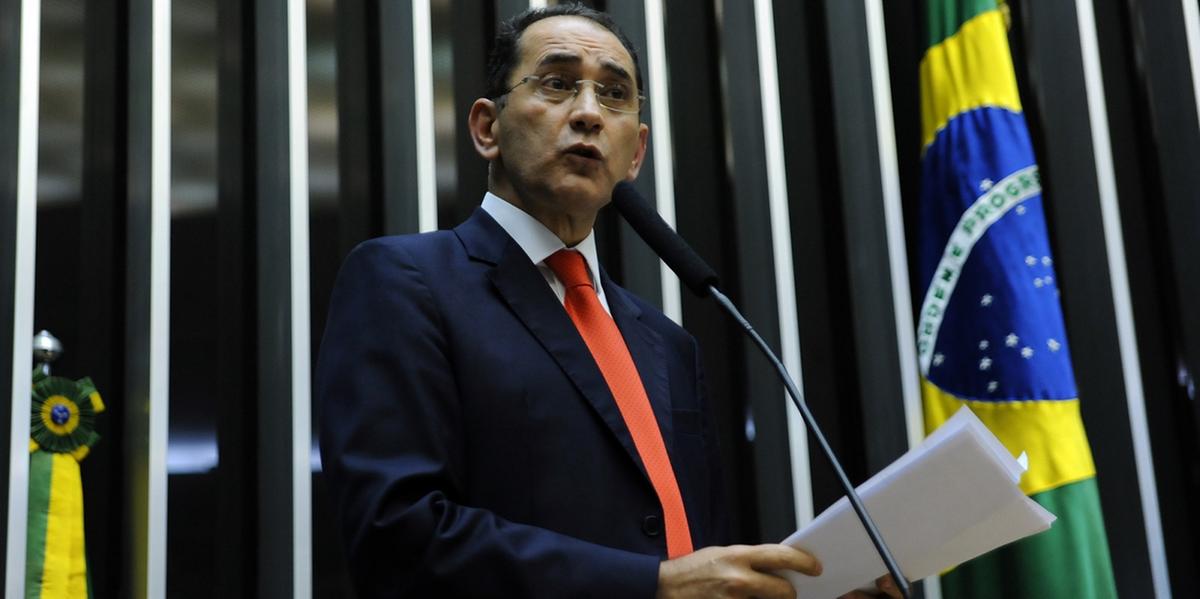  (Lucio Bernardo Jr.)
