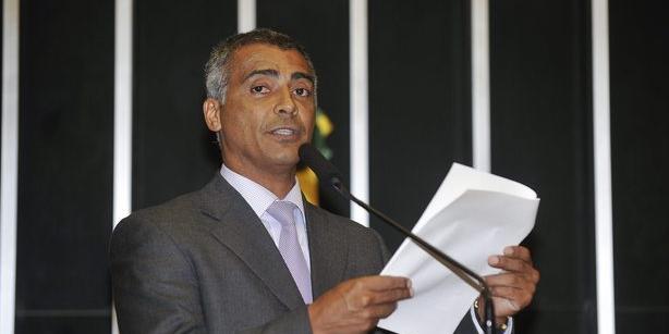 (JOSÉ CRUZ)