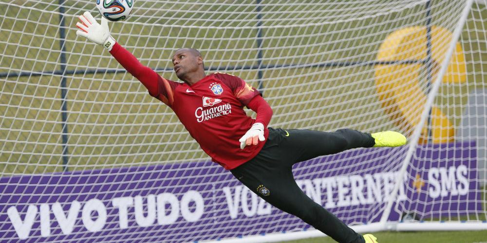 (Rafael Ribeiro)