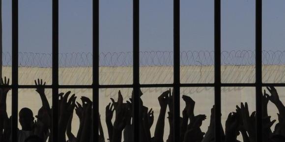 Policias penais tem prisão preventiva decretada por suspeita de tortura. (Wilson Dias/Agência Br)