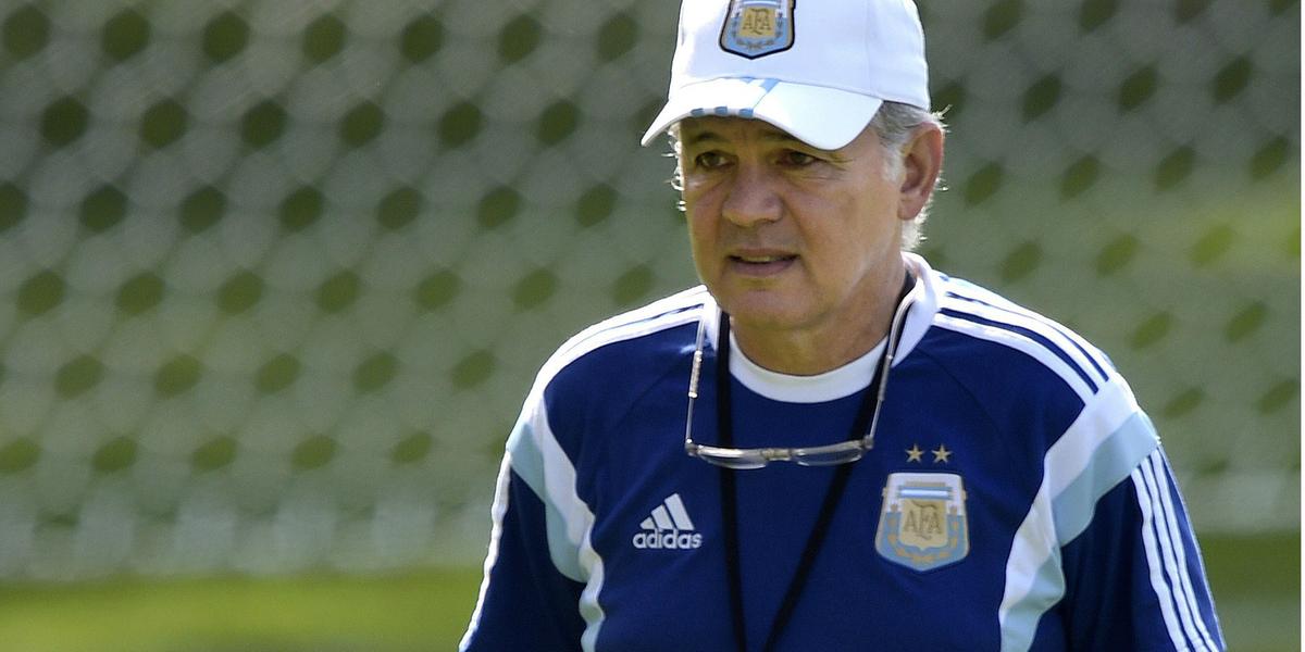 (Juan Mabromata)