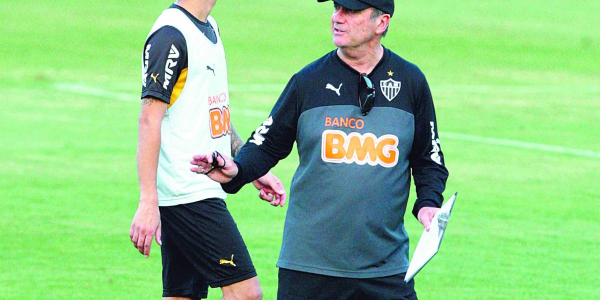(Luiz Costa)