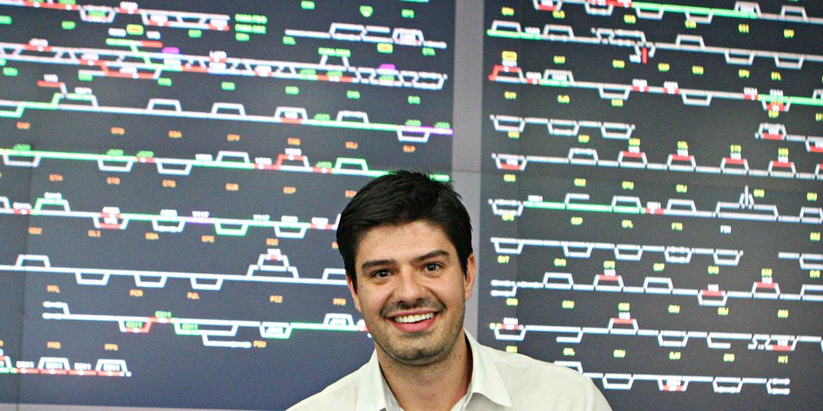 (Luis Costa)