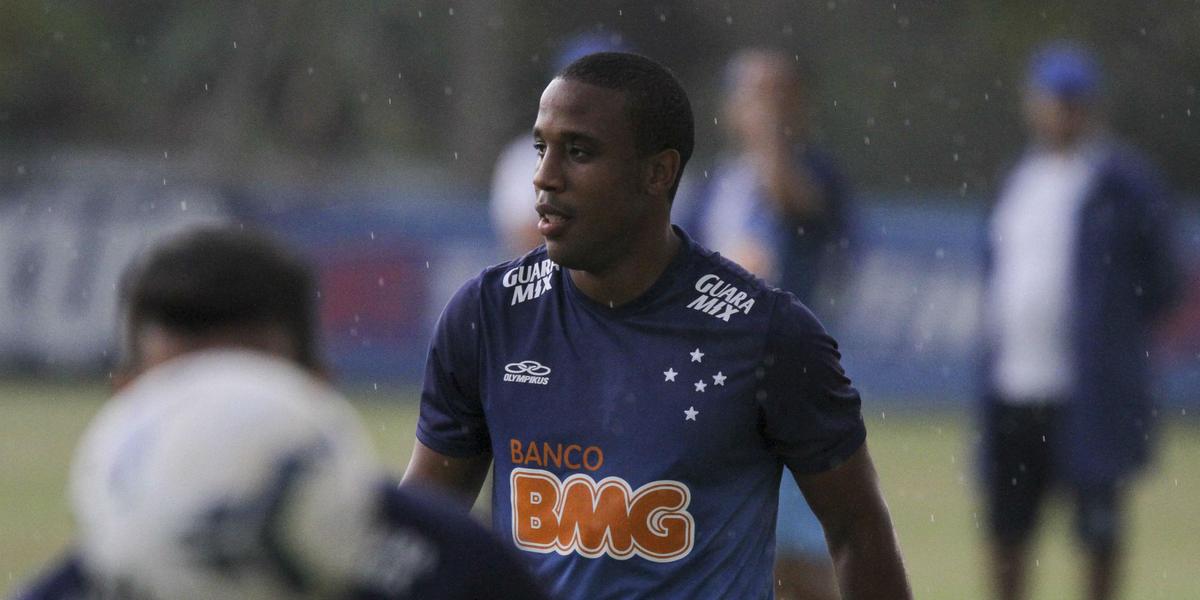  (Washongton Alves)