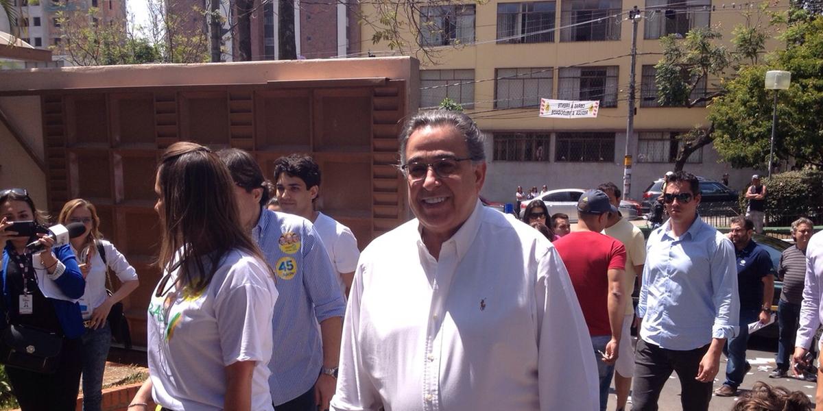 (Alberto Ribeiro)