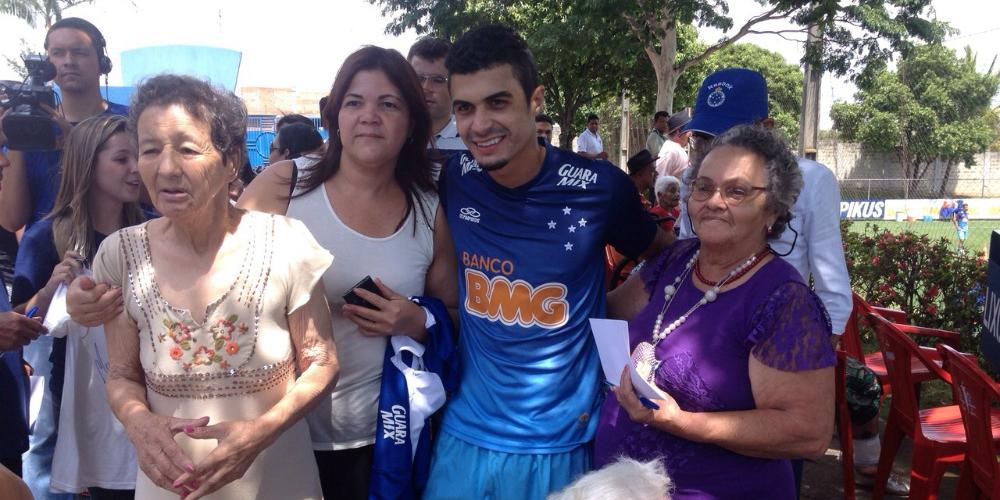 (Alberto Ribeiro)
