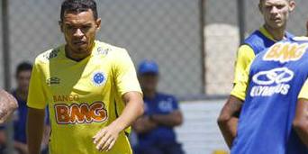  (Washington Alves)