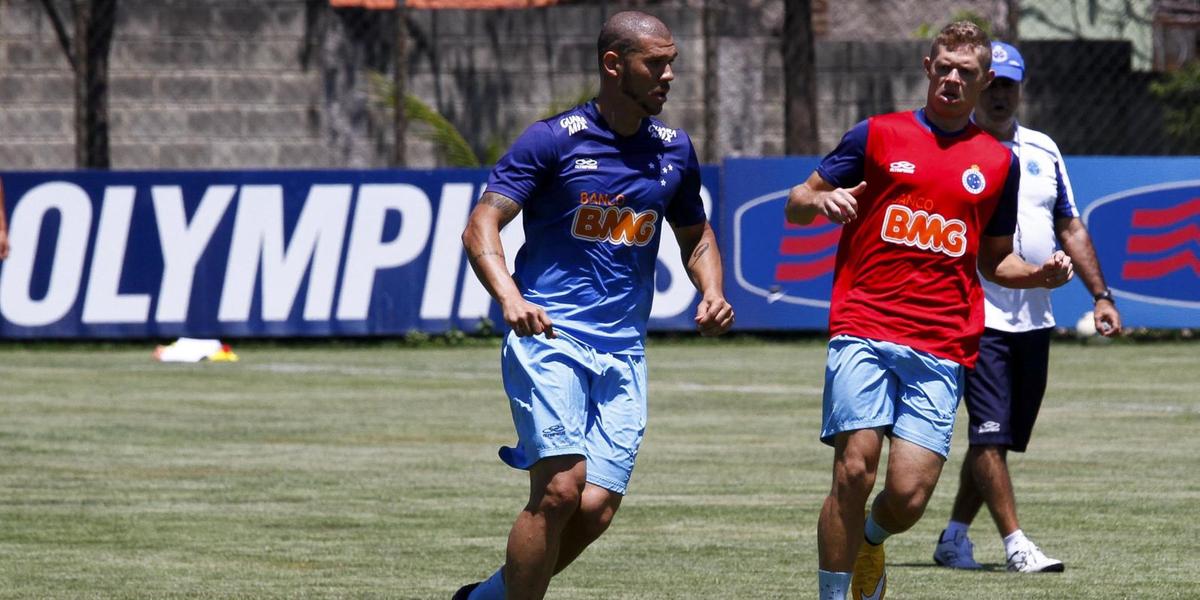 (Aurelio Botelho)