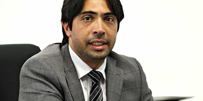 (Flávio Tavares)