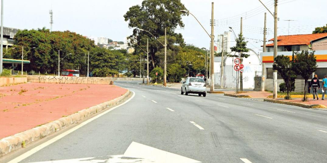 (Carlos Henrique)