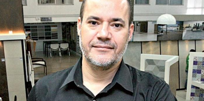(Eugênio Moraes)