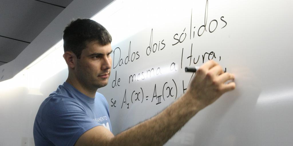 (Luiz Costa)