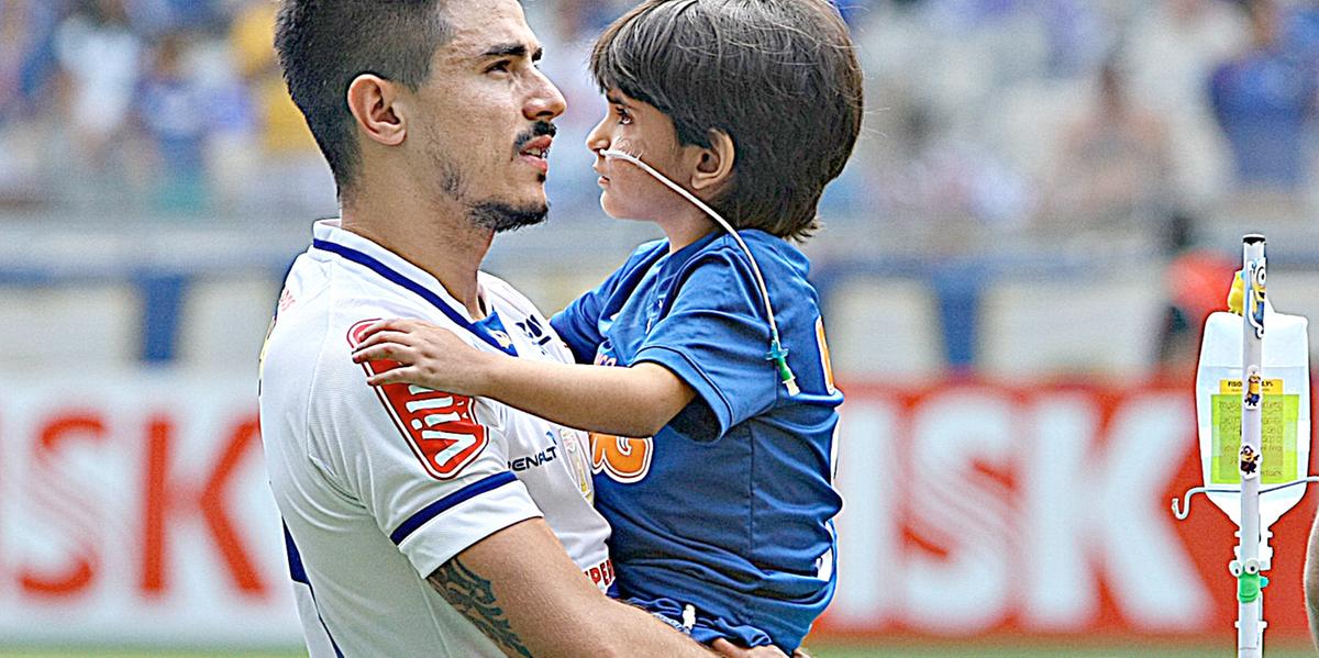 (Carlos Henrique)