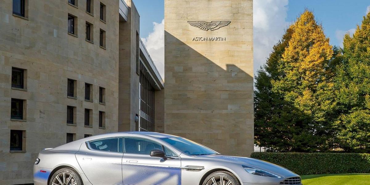  ( Aston Martin)