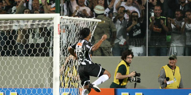 (MARCELO PRATES)