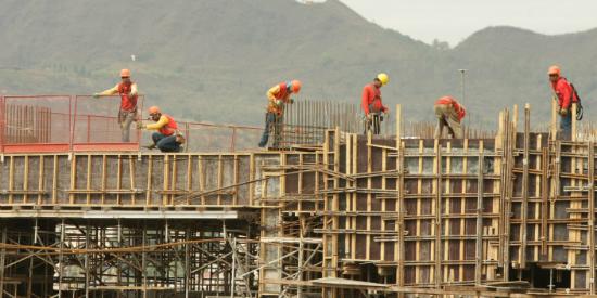 A maioria das vagas disponíveis no Sine BH são para a área da construção civil  (Hoje em Dia)