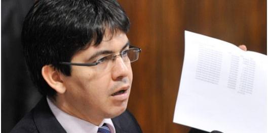 (Geraldo Magela/Arquivo Senado)