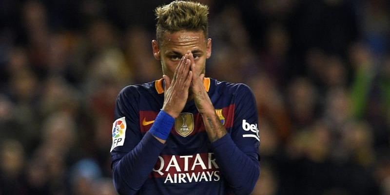  (AFP PHOTO / LLUIS GENE)