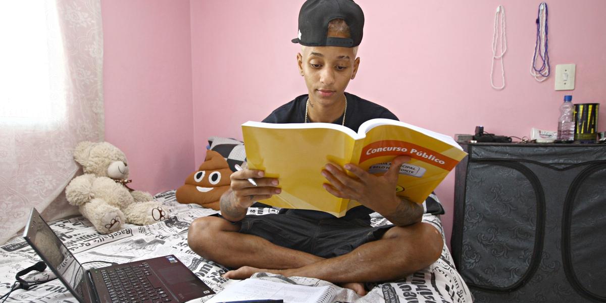  (Flávio Tavares)