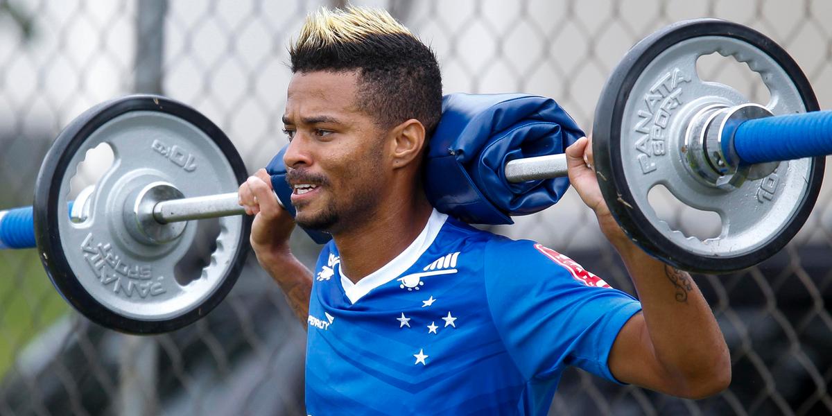 ( Washington Alves/Light Press/Cruzeiro)