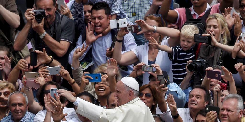  (AFP/ANDREAS SOLARO)