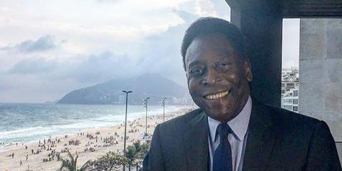 (Facebook Oficial Pelé)